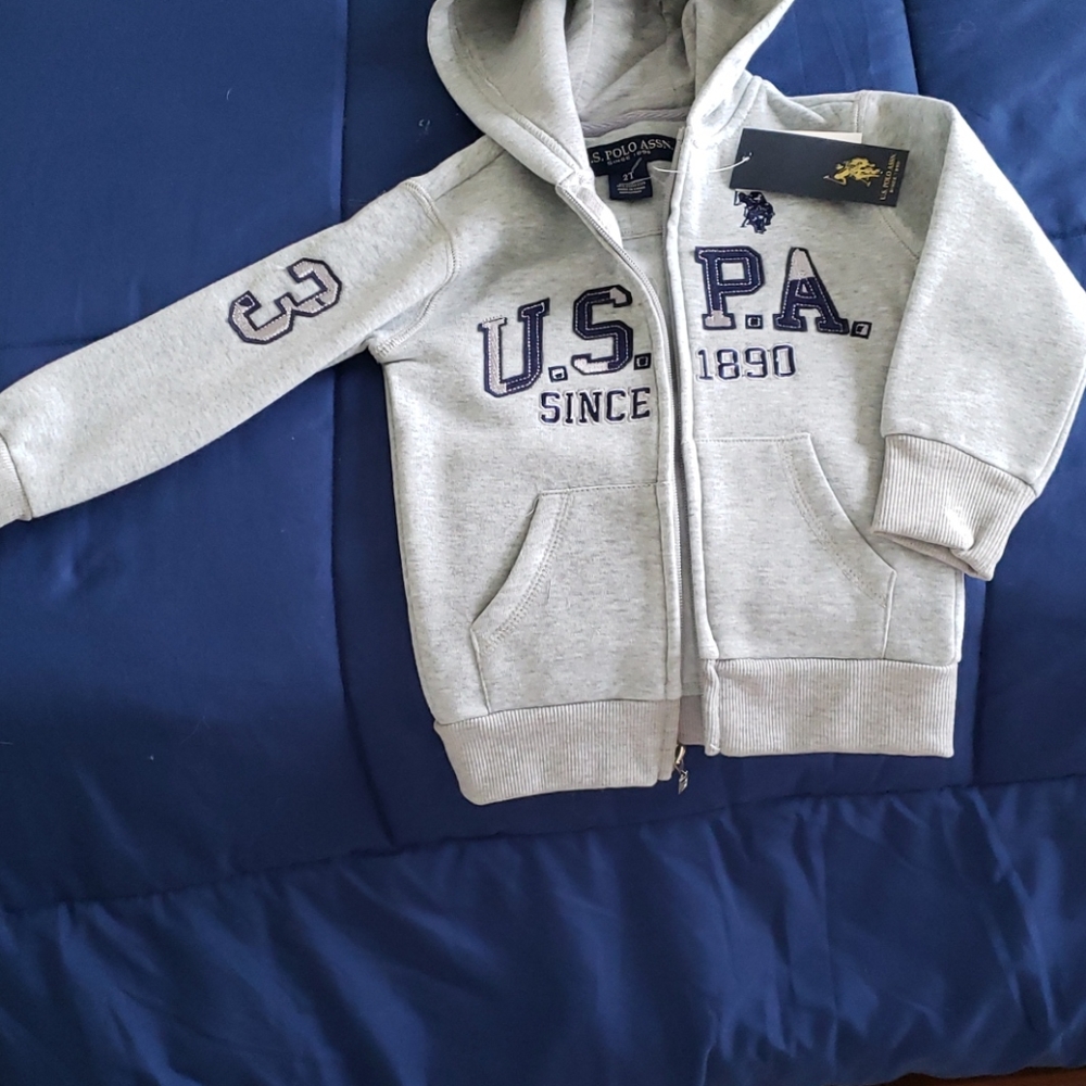 Hoodies and hat